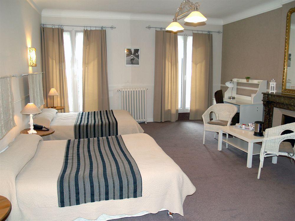 Hotel Central Pau Luaran gambar